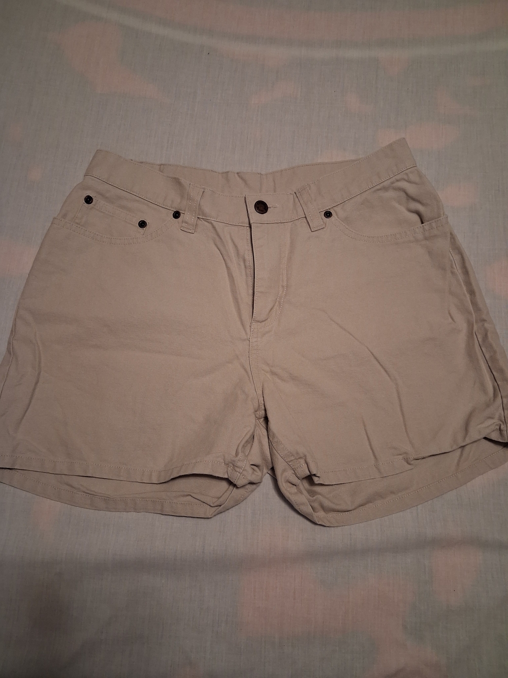 Lee Riveted Light Beige Cotton Shorts
